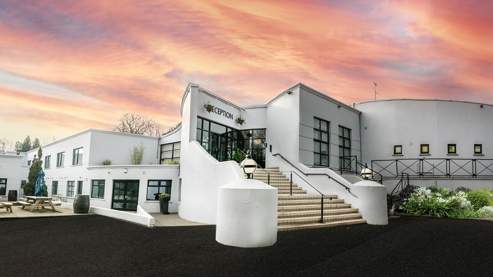 Waterfoot-Header-Hotel-Image-Banner-update